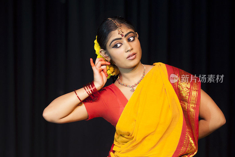 印度古典女舞者Bharata Natyam